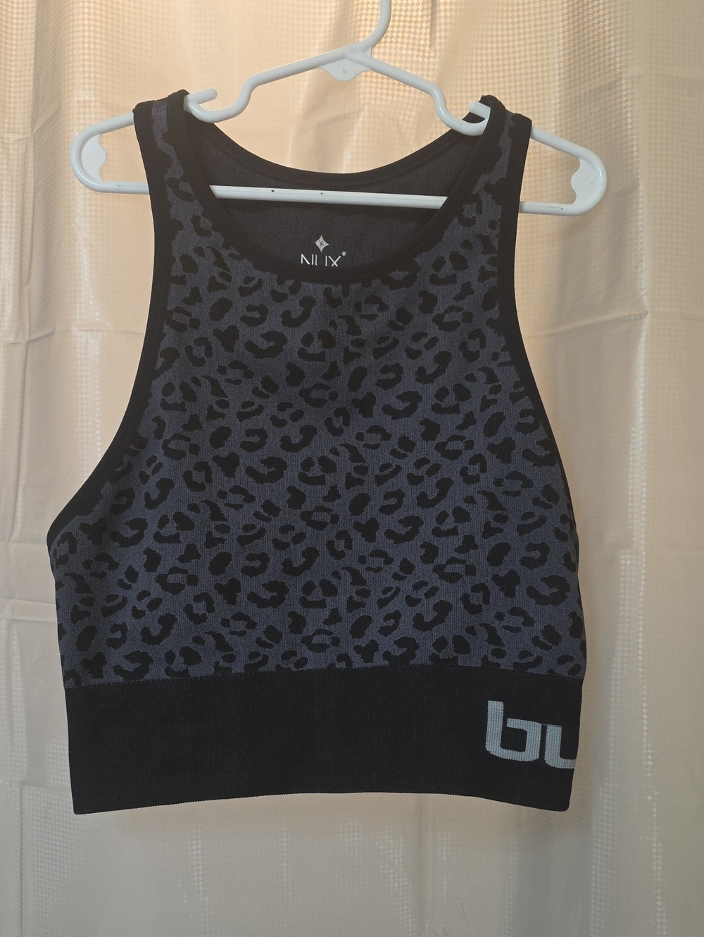 NUX Black & Gray Leopard Print Crop Tank Top